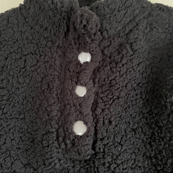 BEARPAW 2-piece Sherpa Pullover with Printed Legging - Picture 6 of 14